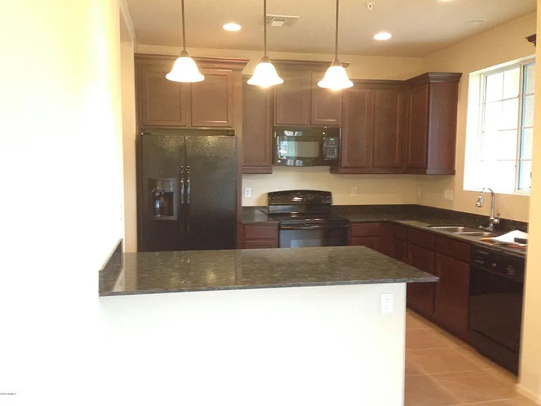 3694 S Winter Ln #102 — Photo 4