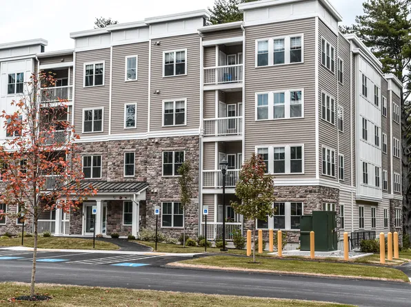 2 Winslow Ln, Grafton, MA