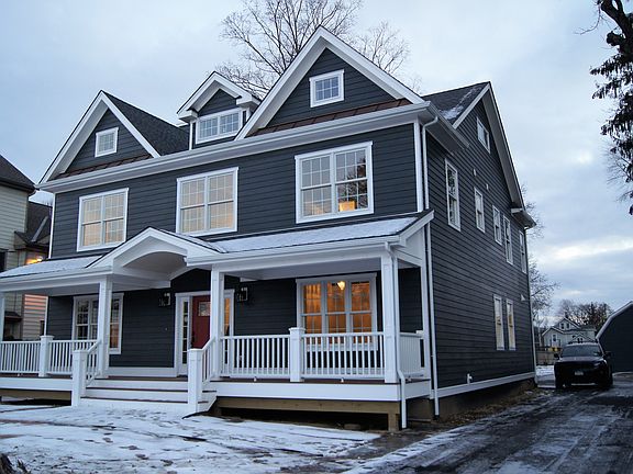 2nd image of 108 Smith Ave