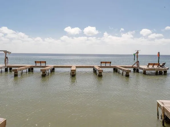 220 W Cora Lee Dr #206, South Padre Island, TX 78597