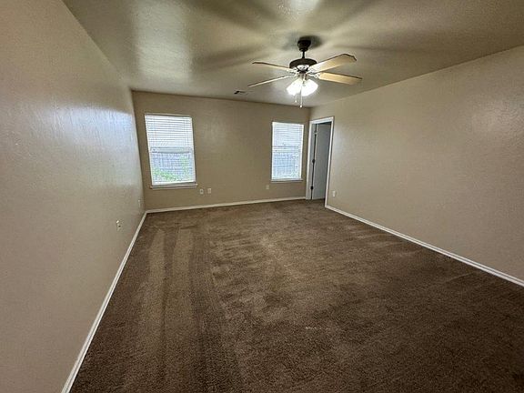 4th image of 609 E Juniper Ln