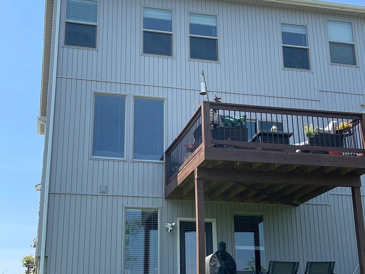 3 bed, 2023 sqft, $2,500 — Photo 3