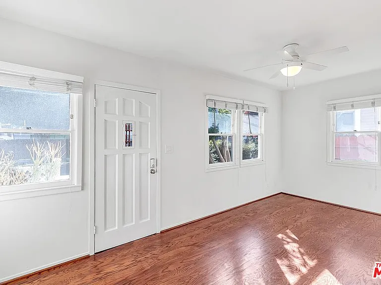 608 7th Ave — Photo 6