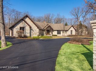 1302 Woodland Ln, Riverwoods, IL 60015