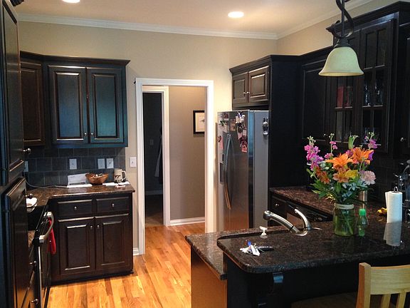 5th image of 1123 Lord Murphy Way