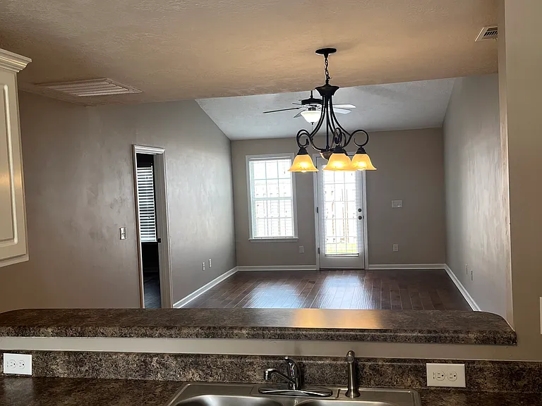 110 Satomi Way — Photo 26