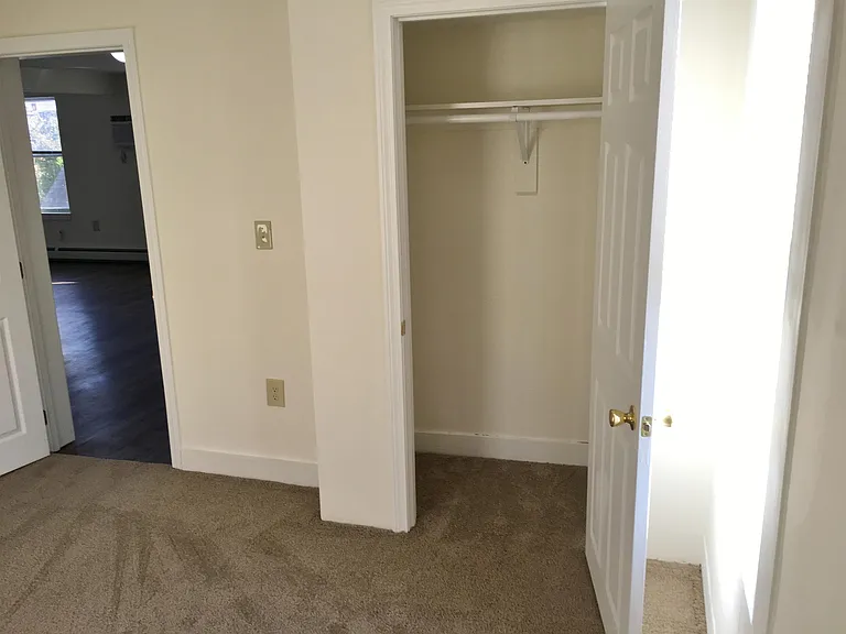 93 2nd St #3 — Photo 38