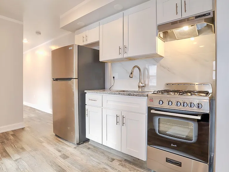 1807 John F Kennedy Blvd #1A — Photo 2