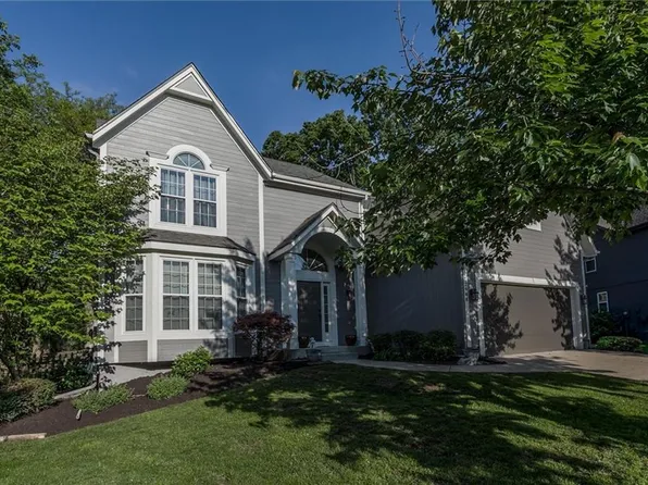 12988 S Hagan St, Olathe, KS 66062