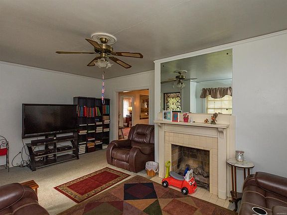 4th image of 21 Brantwood Dr