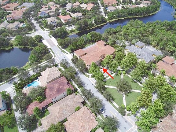 2nd image of 178 Lismore Ln
