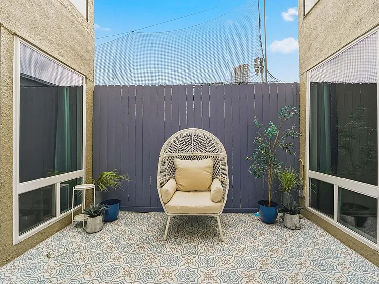 1116 Bering Dr #25 — Photo 41