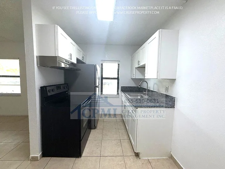 Riverside Manor/N'ice Apartments - 889 Riverside Drive, Ft. Lauderdale, FL 33312 — Photo 29