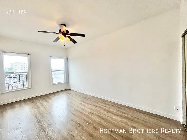 1801 N Kingsley Dr #203 — Photo 5