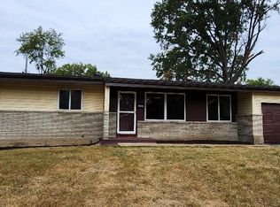 2241 Luxmore Dr, Saint Louis, MO 63136