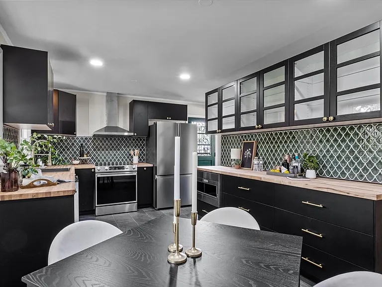 418 McDonald Dr — Photo 12