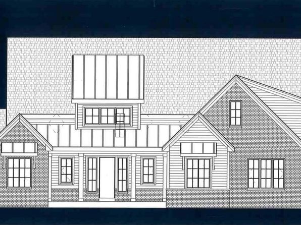 3560 West Pine View COURT, Mequon, WI 53097