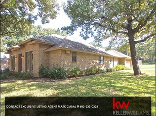 5217 Caliente Dr, Arlington, TX 76017
