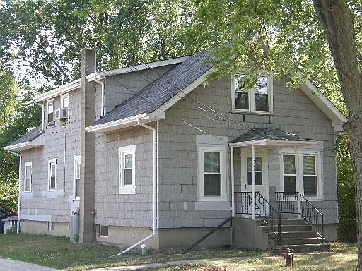1st image of 2947 202nd St