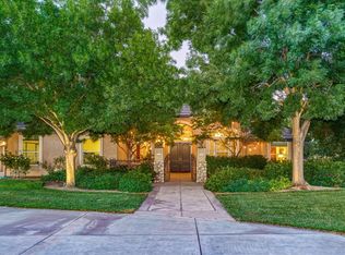 6224 N McCall Ave, Clovis, CA 93619