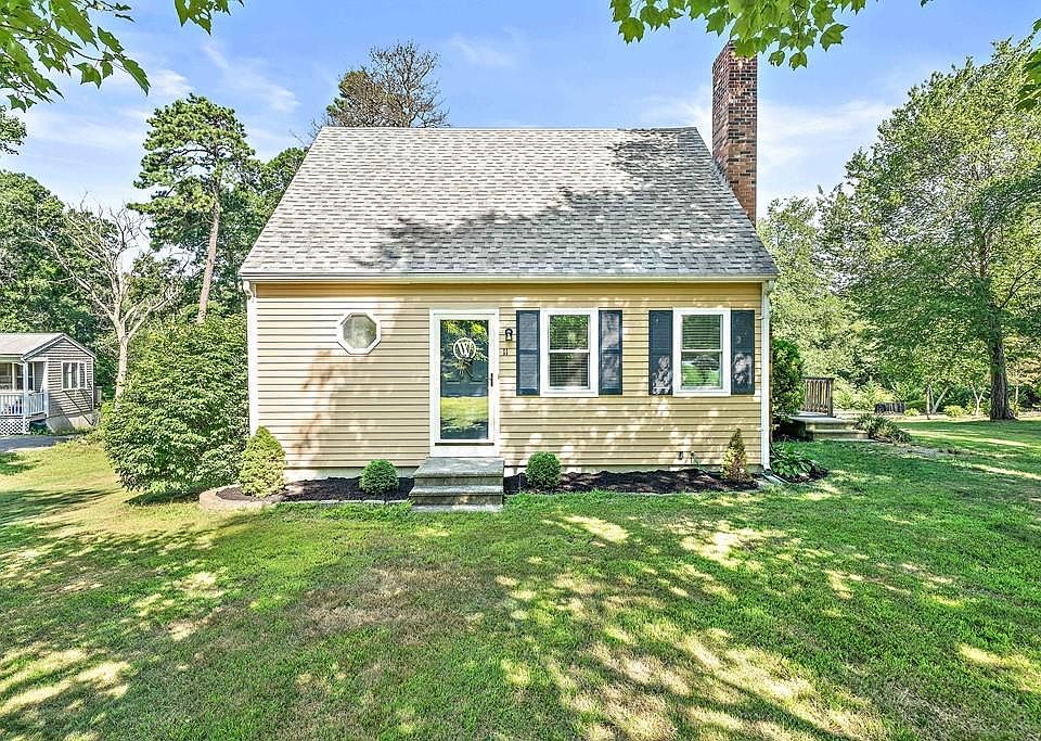 1st image of 11 Elliot Ln