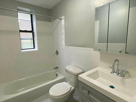3rd image of 611 Sterling Pl #2