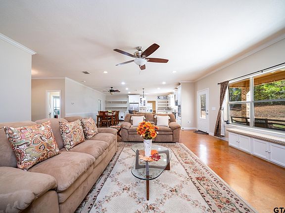 3rd image of 11292 County Road 3111 N