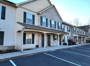 1236 Hammon Ave, Ephrata, PA 17522