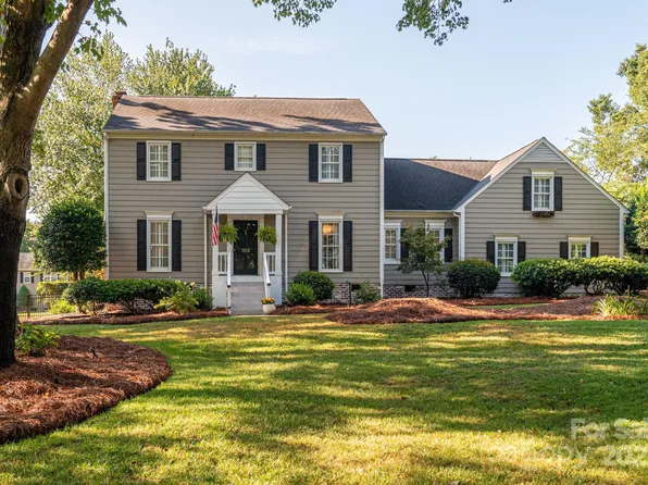 1705 Clubview Cir, Gastonia, NC 28056