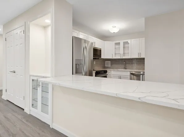 10-11 162nd St #2C, Queens, NY 11357