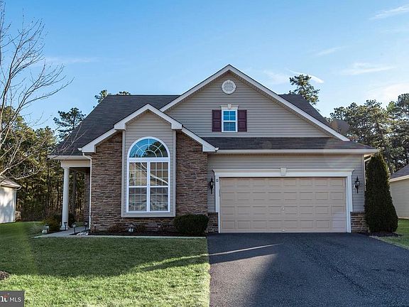 2nd image of 53 Woodview Dr