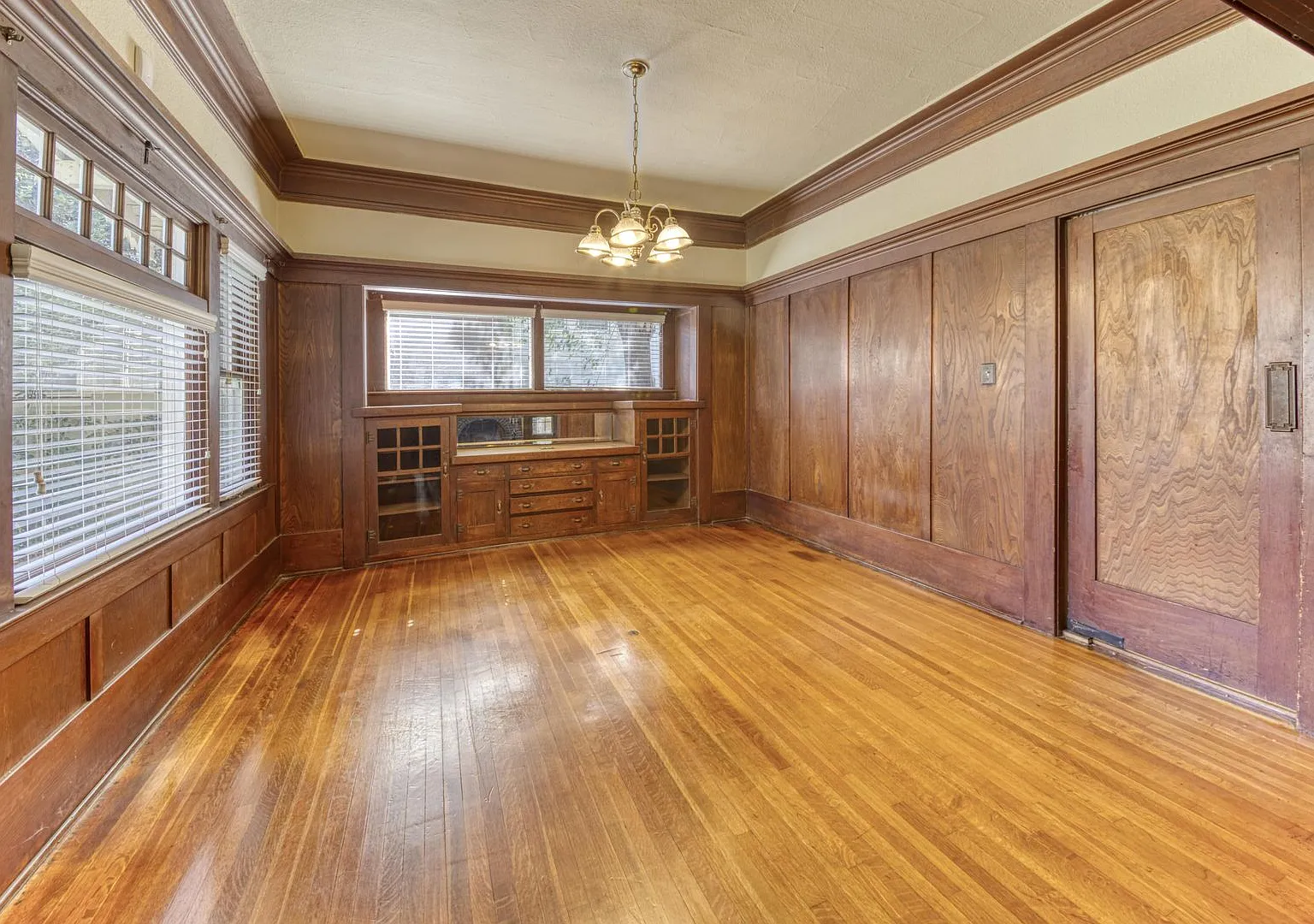 734 E Peralta — Photo 4