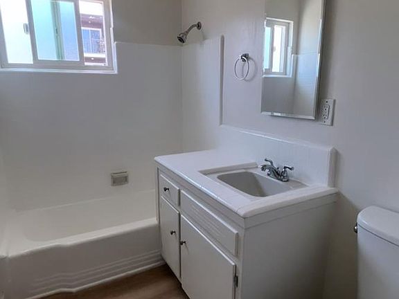 5th image of 16919 Yukon Ave APT 10