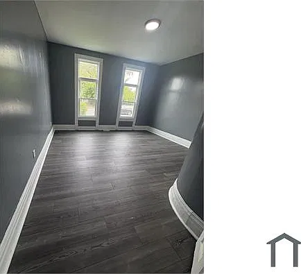 4 bed, $1,300 — Photo 4