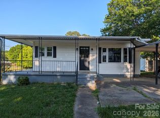 1903 Lynnwood Dr, Statesville, NC 28677