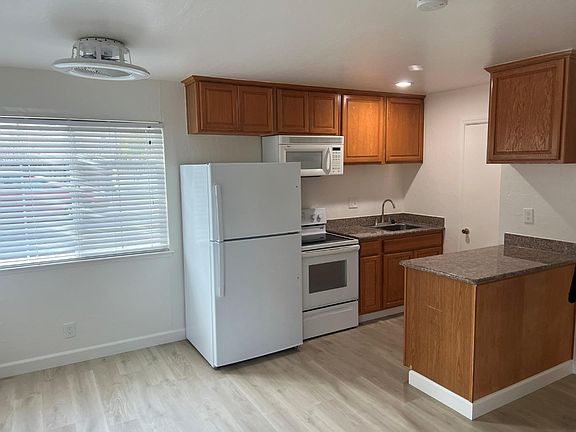 3rd image of North 8th