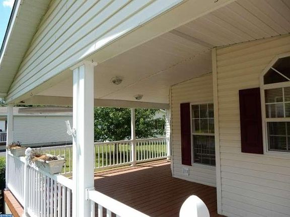 4th image of 519 Conestoga Dr