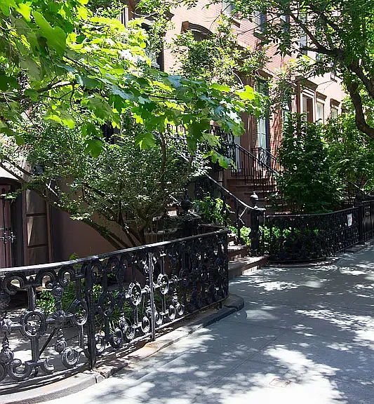 21 Bank St #4R — Photo 10