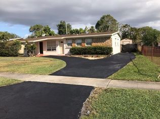 1118 NW 43rd Ter, Fort Lauderdale, FL 33313