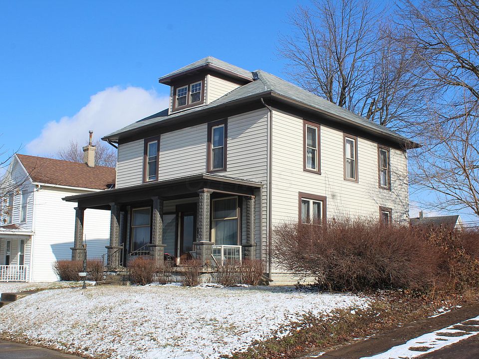 1st image of 845 N Main St