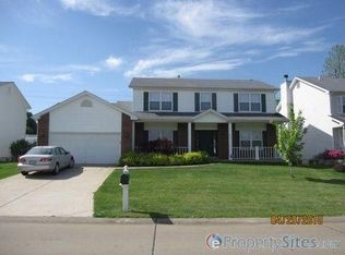 3378 Hampton Xing, Saint Charles, MO 63303