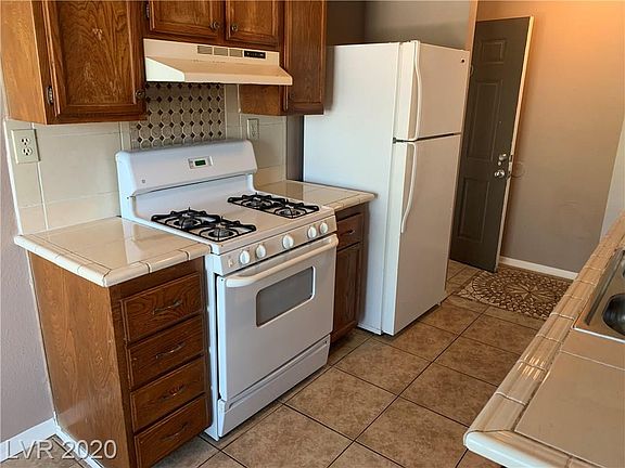 5th image of 2871 Wheelwright Dr APT D