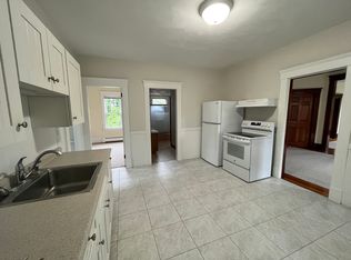 28 Williston Ave #2, Easthampton, MA 01027