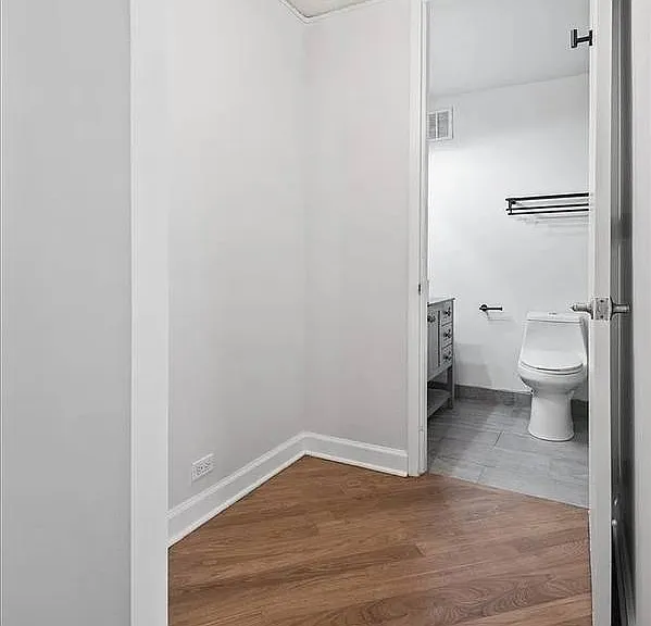 30 E Huron St #908 — Photo 9