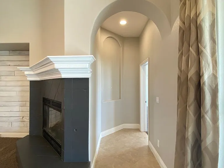 3611 Oakleaf Ave — Photo 37