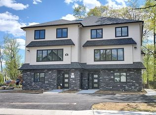 4 Singer Ave #202, Spring Valley, NY 10977