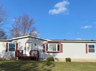 N3815 Cushman Rd, Helenville, WI 53137