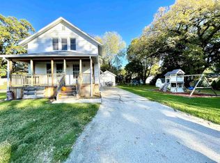 516 2nd Ave, Dixon, IL 61021