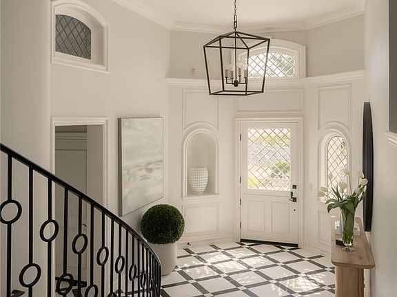 4th image of 2 Royal Saint George Rd