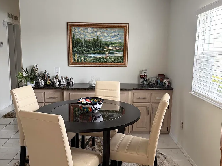 3416 Feriwinkle Ct — Photo 9